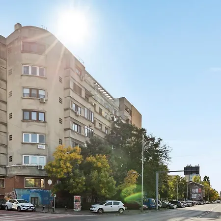 Ultracentral Quiet Modern Studio With Free Parking Lejlighed