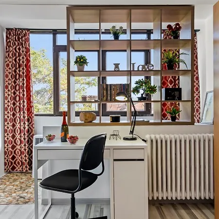 Ultracentral Quiet Modern Studio With Free Parking Lejlighed *