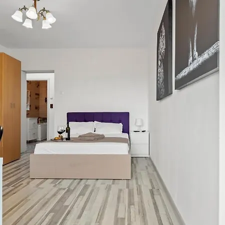 Ultracentral Quiet Modern Studio With Free Parking Bukarest